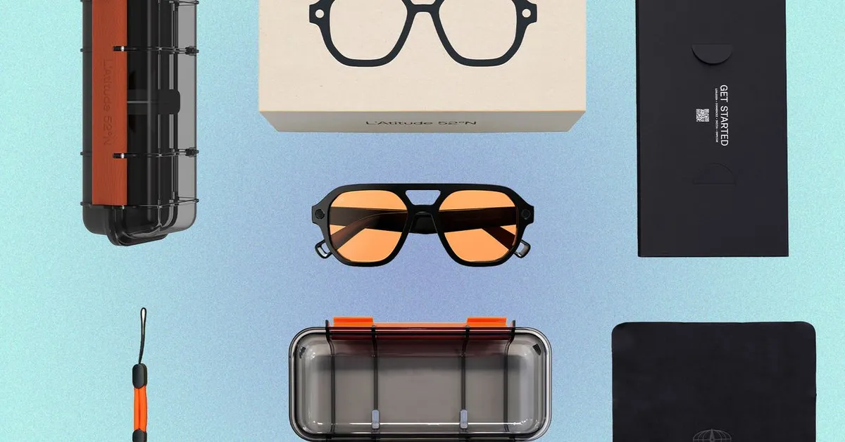 Cool smart glasses, mystery subscription fees: what could go wrong?