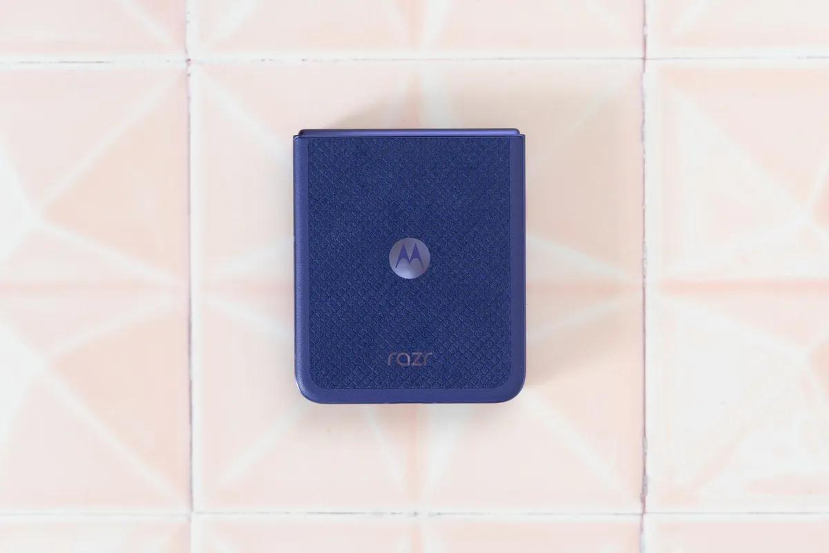 The Motorola Razr Ultra is basically a luxury car seat you can make calls with
