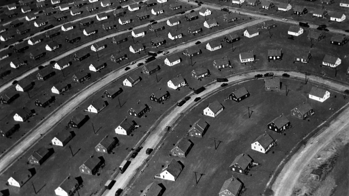 250 years of trying to figure out what 'American architecture' actually means