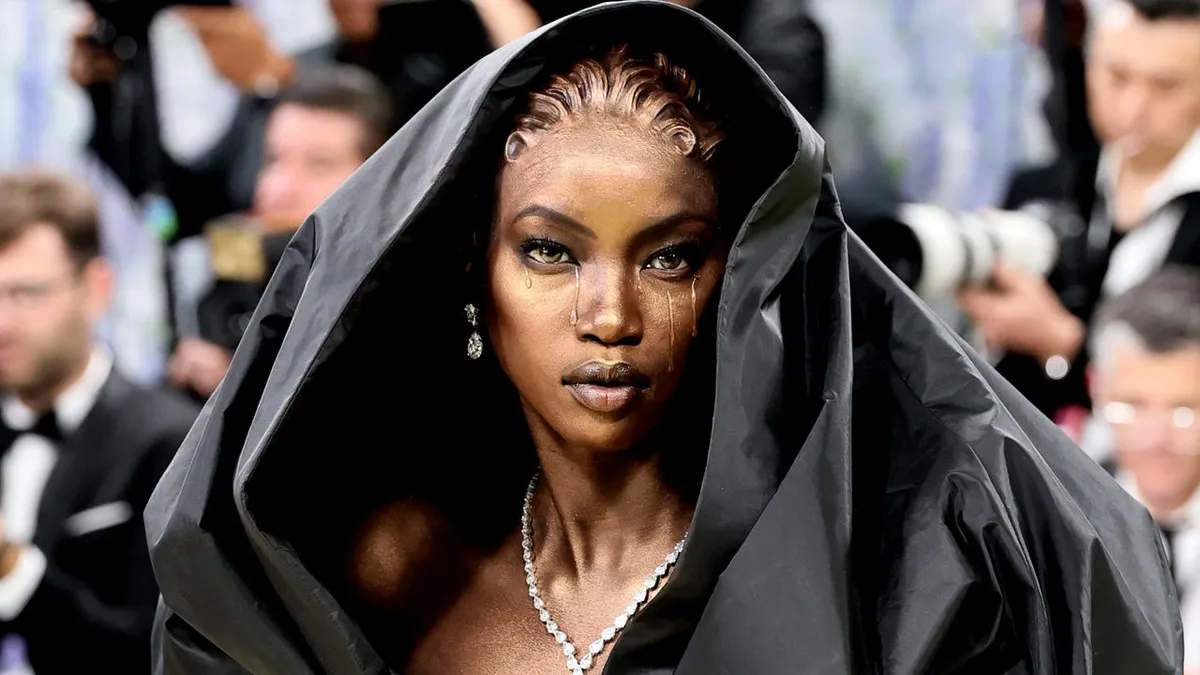 Anok Yai wore a prosthetic wig to the Met Gala and absolutely nobody else did, she was right